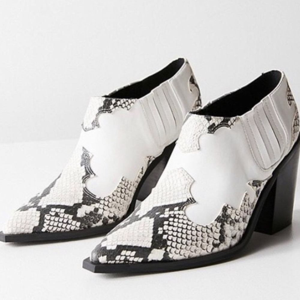 {UO} Western White/Snakeskin Bootie